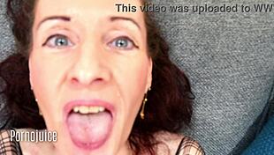 Granny Scarlet Louise Teases Her Juicy Seasoned GILF Cunt Close
