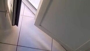 i saw stepmom shower n came huge