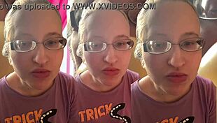 hey i messed up my asmr bubble gum session... listen thru headphones while i chew n pop it all sloppy like uhm yeah glasses foggin up n everything lol