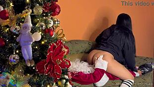 SANTA'S HUGE BBC POUNDS AND CREAMPIES ME DEEP