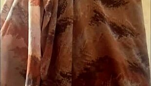 sexy ebony milf soaks tub then rides chubby cock cowgirl moanin wild