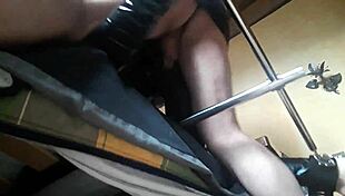 Laura XXX Tied To Machine Gets Doggystyle Creampie From Petite Latina Fuck