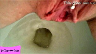 shaved pierced milf pussy pees in bathroom homemade clip
