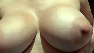 Artemisia Love's Big Tits Bounce! Italian Milf Close-Up Session