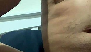 Tributo to Cuckold Wives' Sexy Handjob Solo