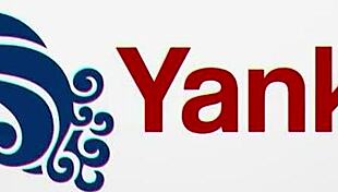 Wow! Beautiful Curly Ebony Fingers Her Wet Hairy Pussy To Orgasm