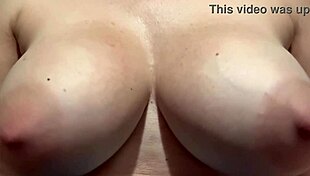Artemisia Love's Big Tits Bounce! Italian Milf Close-Up Session