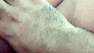 check out esposa slidin her wet pussy down that thick cock lovin it