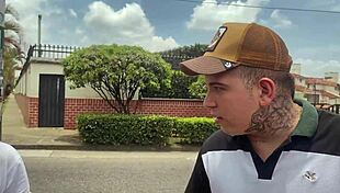 innocent brunette chokes on stranger's cock for cash in car?!