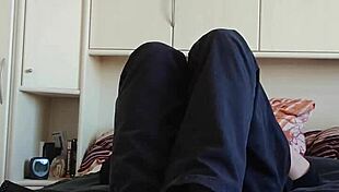 wanna see my white sneaker socks up close for foot fetish fun?