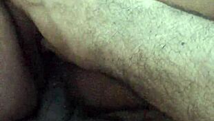 check out esposa slidin her wet pussy down that thick cock lovin it