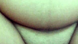 check out esposa slidin her wet pussy down that thick cock lovin it
