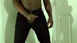 i dream of worshipping her by cumming free in my jeans romantically