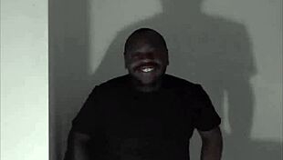 hulk llamasr vibes got me wrestling wild 😂💥