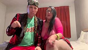 Big tits brunette milf rides small cock on mchenry sex machine