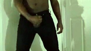 i dream of worshipping her by cumming free in my jeans romantically