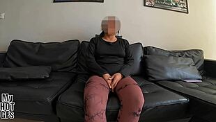 hermosa jovencita provinciana desperate for cash bares curvy latina tits in pov casting interview
