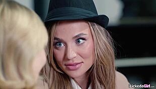 even with no party we lick shaved pussies and scissor in lingerie