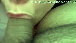 Stepsister Delivers Screaming Valentine's Day Fuck!