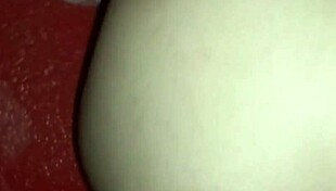 ninfomana colombiana rides dick hard while chatting with hubby