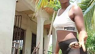 Can you believe crazybitch got tortoise gift from fan then gapes tight pussy anal solo?