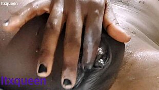 Juicy Ebony Big Tits Weekend with Bbc Squirting and Submissive Holiday Fun