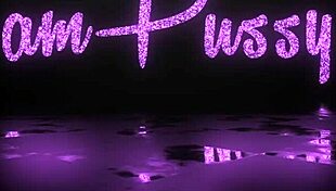 watch this young asian 18+ girl shave her tight pussy 😏