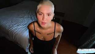 Cheating on wife after realtor's big ass and deepthroat skills tempt me too much