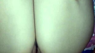 thai teen spreads tight pussy for stranger's creampie fuck right away