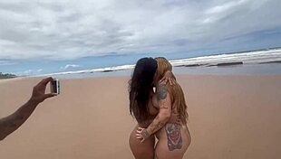 😍 fudendo morena latina gostosa na praia de copacabana com olhares