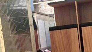 belinha hotwife flashes seduces delivery guy then uber moto for double cum in mouth loads?