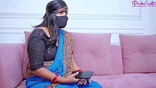 met fan at home for saree cowgirl bed pounding