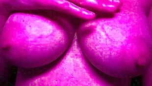ohh my big tits bouncin wild fer ya artemisia here...