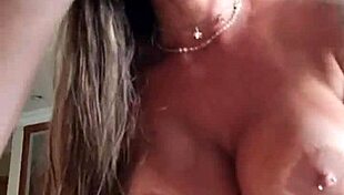 Dude didn't expect to smash brazil's biggest pussy this easy 😍🍑 ebony star rides monster cock rough