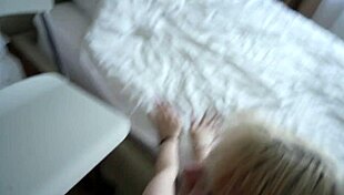 yo i banged my sexy co-worker cowgirl style during training in another city 😏🔥