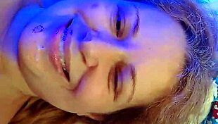 Eu no hospital e ele tarado me fez chupar ate gozar forte