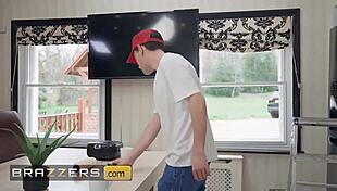 Louise Lee lets housepainters blast cum all over her pretty face!