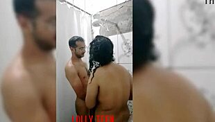 bath time blowjob on boy turns so tasty!!