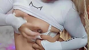 ever seen a hot white trans jerking cock like rica blanca?