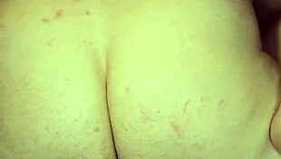 ohh i need that deep creampie filling my preggo pussy so bad noww