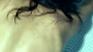 peruvian amiga MOVES hips seductively in hot rhythm 5467