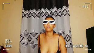 i deliver massive intense live show right in bedroom