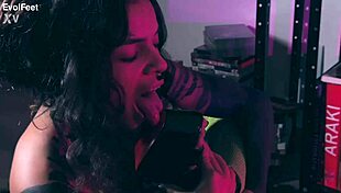 She's a feet pervert craving licks and worship right now?