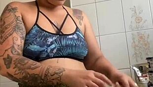 Married woman films cooking online but really flashes her swollen pussy for thrills