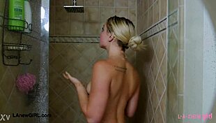 did cute teen blonde really shower just for daddy's casting?