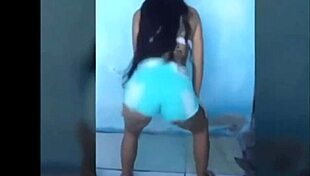 Kakau Oliveira's Hot Twerk Dance Shakes Brazilian Booty In HD