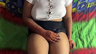 Ever seen a desi girlfriend squirt from fingering?