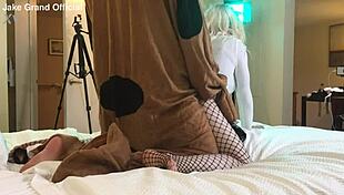 Scooby doo mystery turns into pounding that hot blonde ts pussy 😂🍆