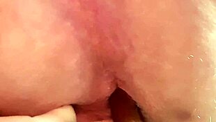 i can't believe how deep this anal insertion stretches me wide