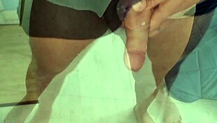 amateur homemade cumshots and handjobs with loud moans tribute from huge cock to willing sluts